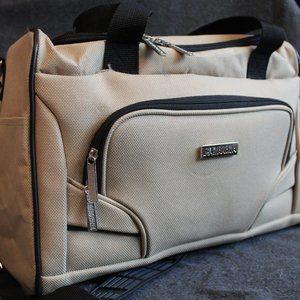 Claiborne Duffle Travel Bag